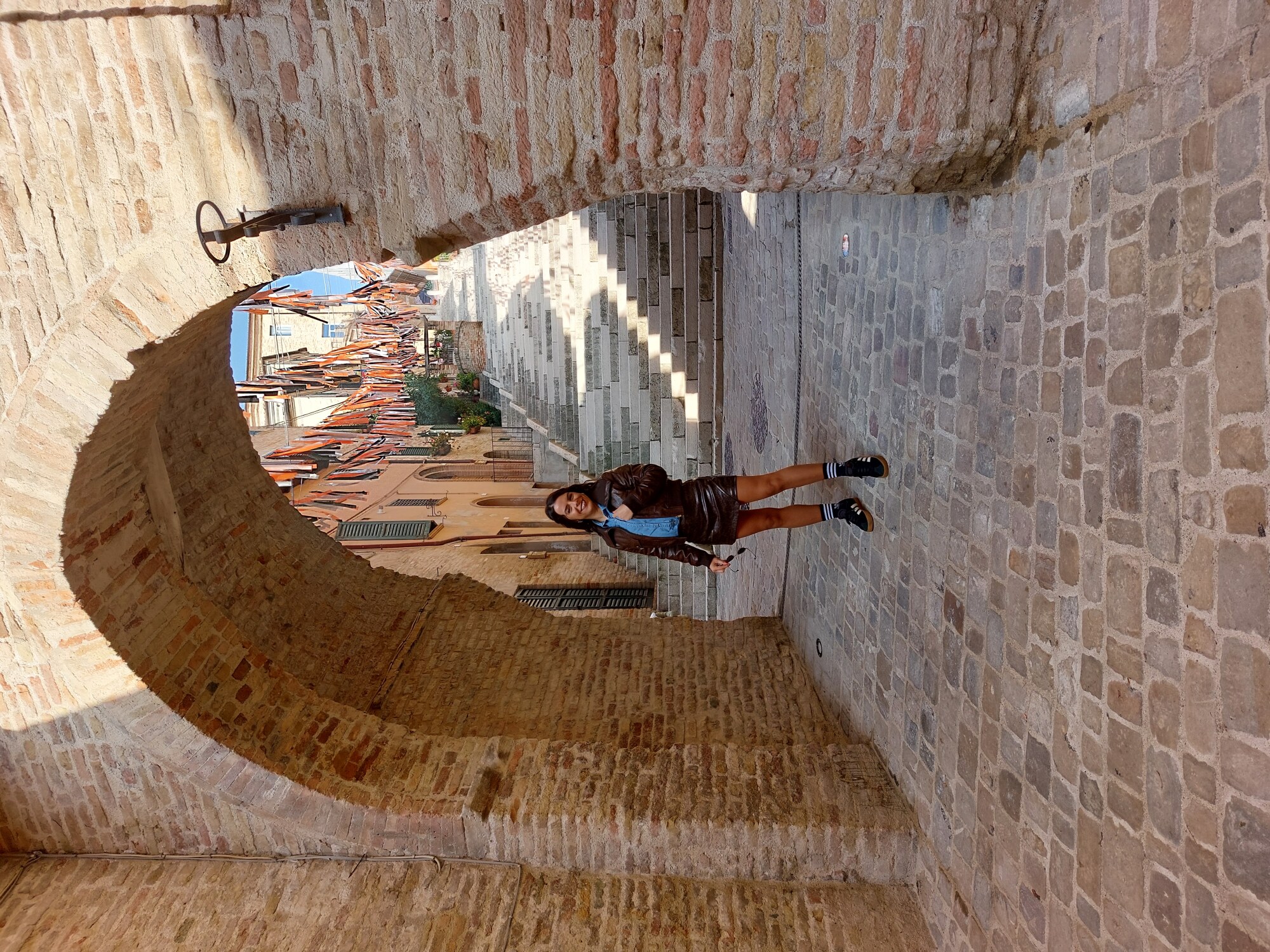 Porta di Santa Maria del Mercato