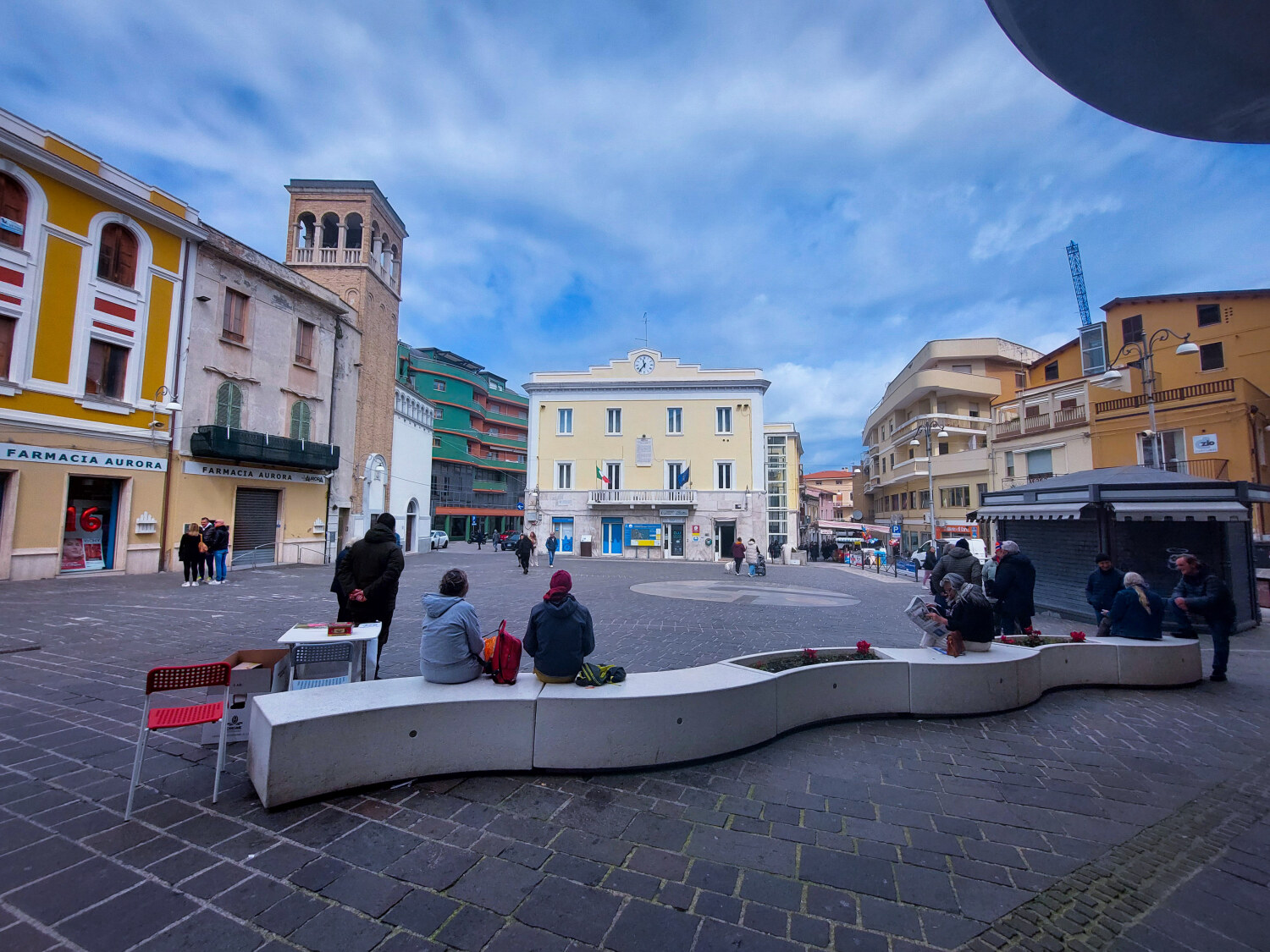 Piazza della Repubblica di Ortona Piazza della Repubblica di Ortona