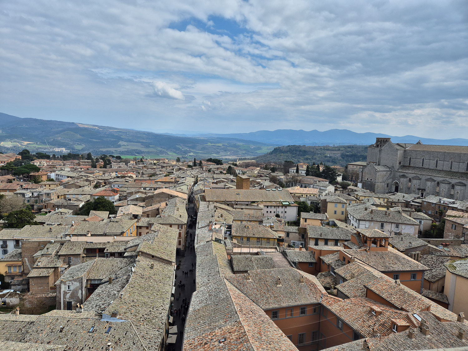 Dalla cima della Torre del Moro