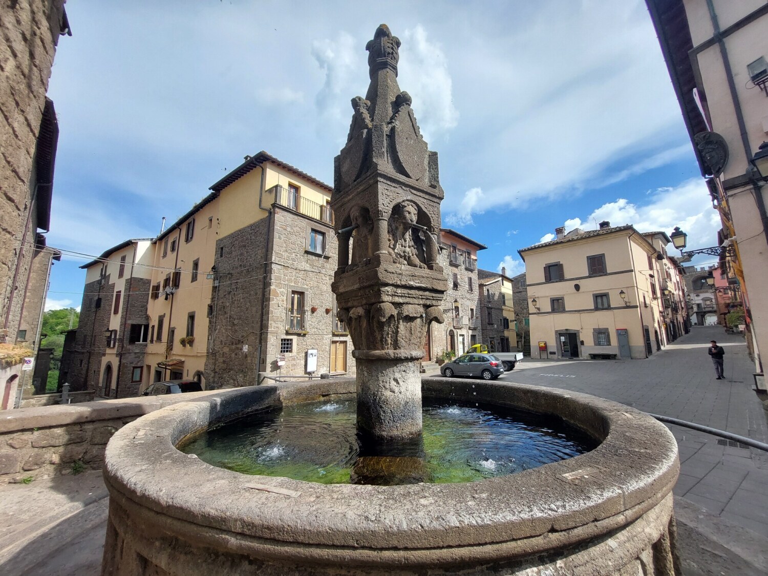 Fontana a Fuso di Vitorchiano Fontana a Fuso di Vitorchiano