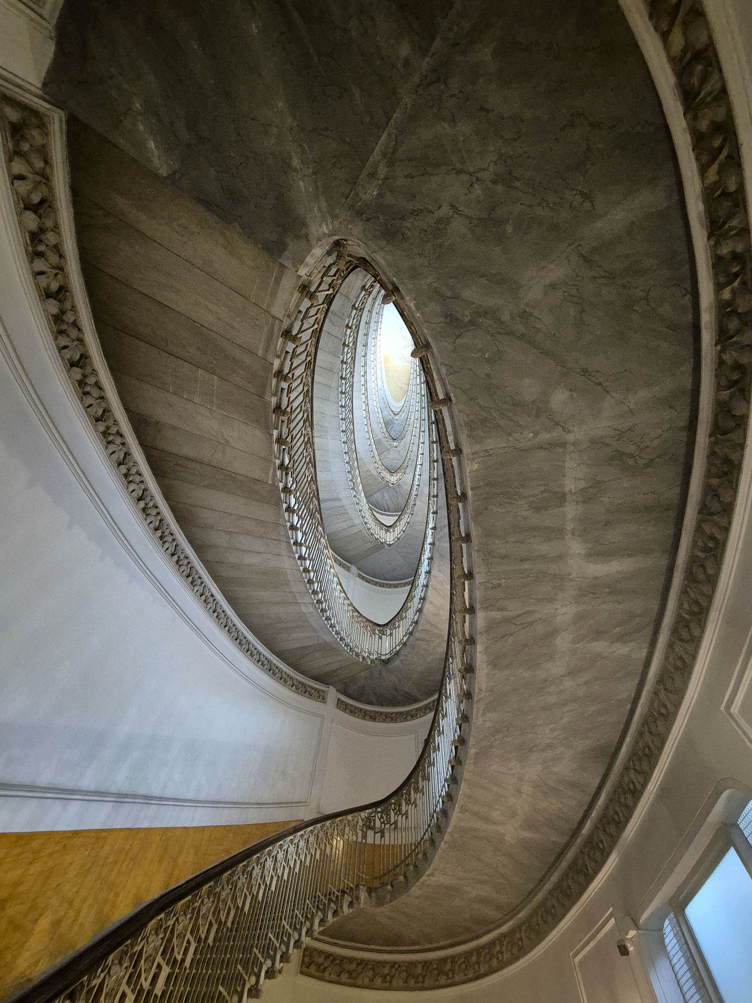 Scala di palazzo Mannajuolo